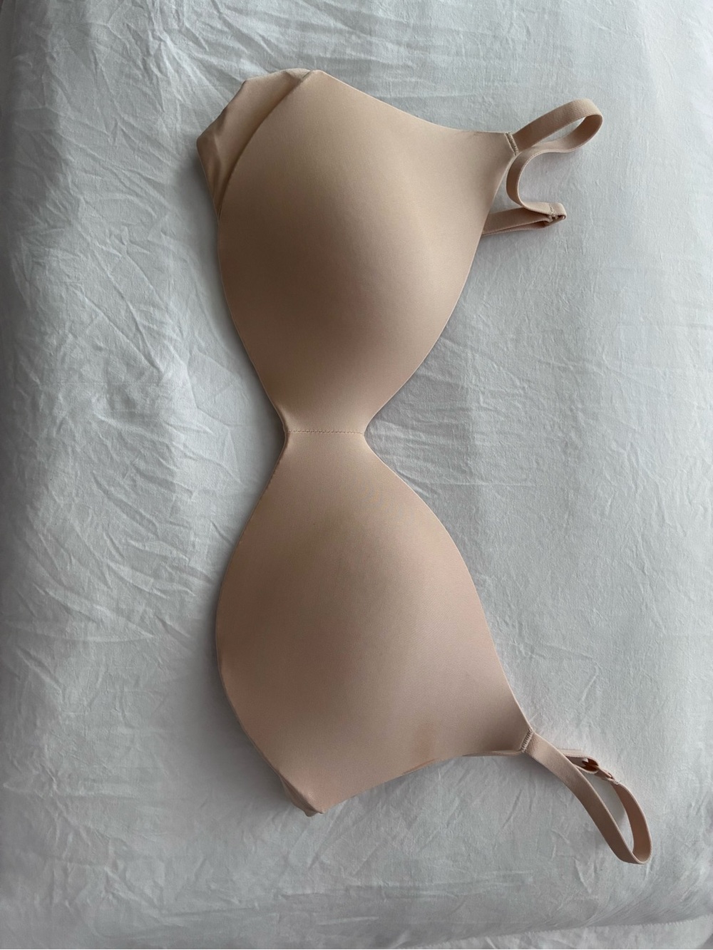 SKIMS Nude Seamless T-Shirt Bra - Smooth Everyday Support
